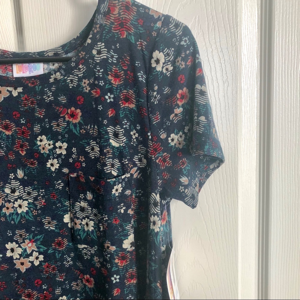 XS LuLaRoe Carly